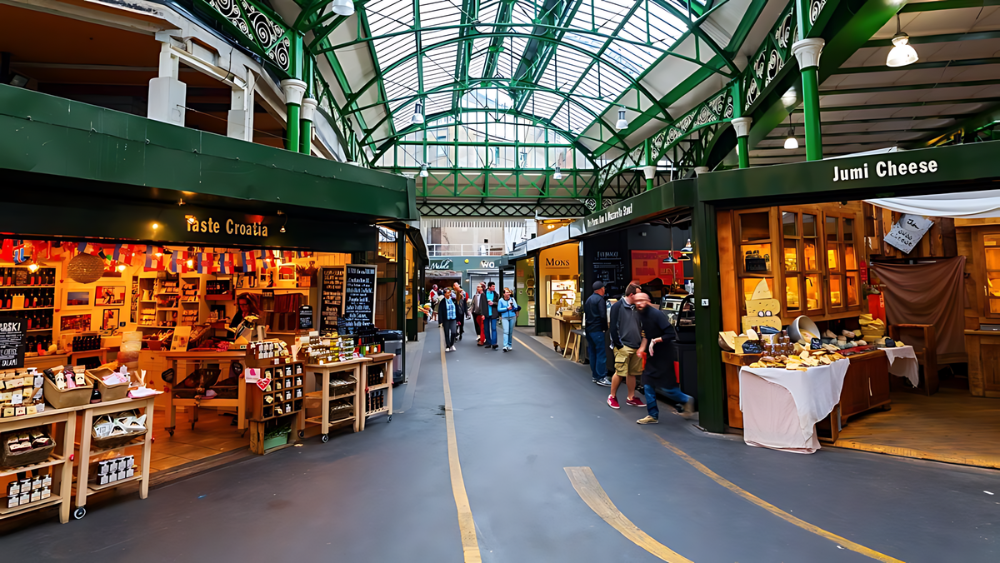 Explore Borough Market in London, a foodie paradise! Discover its location, famous dishes, restaurant options, opening and closing times, and prices. Your complete guide to indulging in London’s most iconic market!"