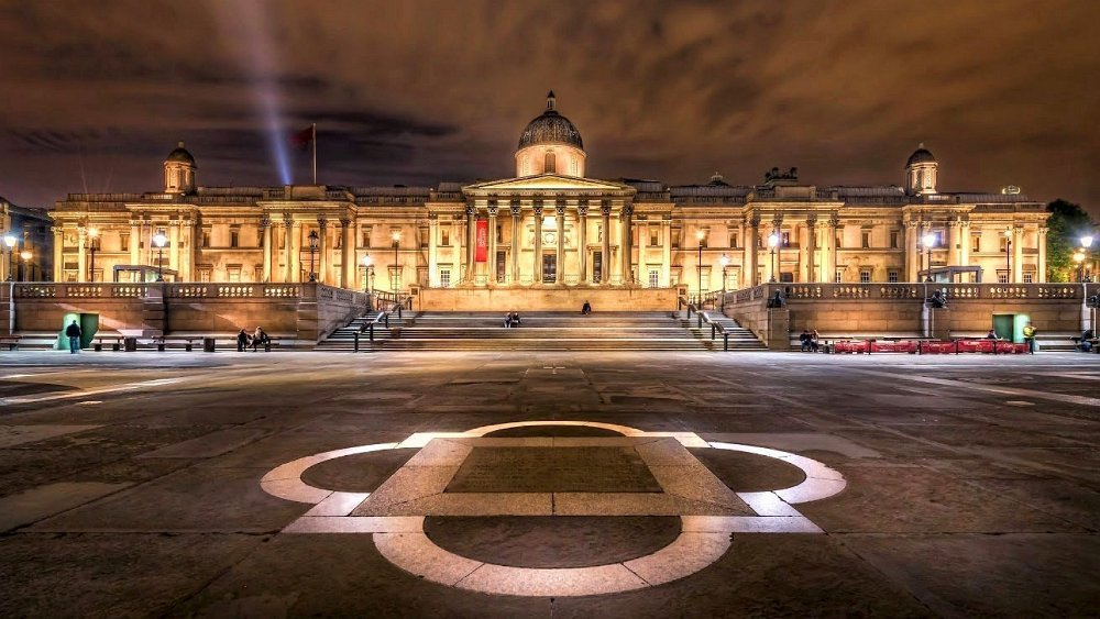 Discover Trafalgar Square London's rich history and tales, timings, top attractions, best route, ticket prices, nearest airport, and nearby places. Dive into London's iconic landmark!